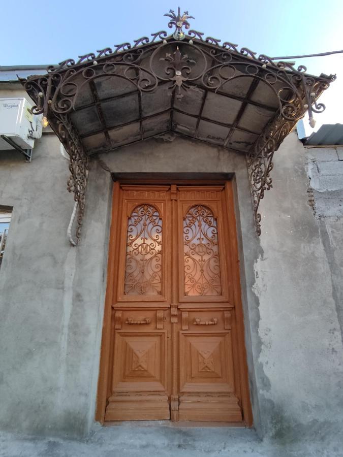 Апартаменты Vintage Door Тбилиси Экстерьер фото